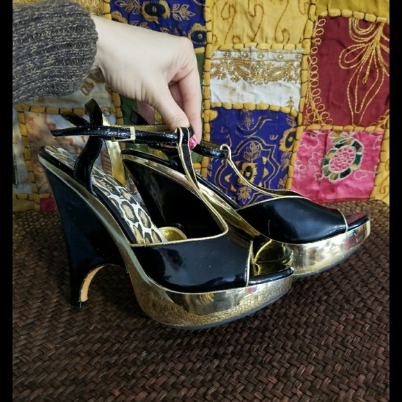 Colin Stuart wedge heel - Picture 2 of 4